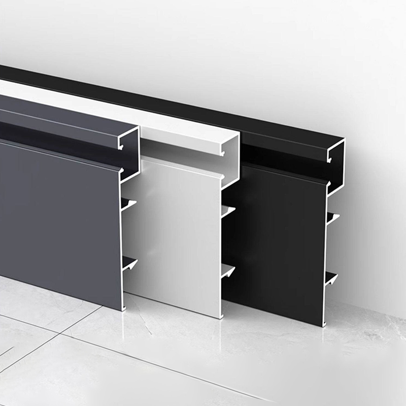 Front-lit baseboard